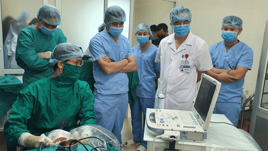 Nêu cao y đức, rèn luyện chuyên môn, xứng danh Bộ đội Cụ Hồ