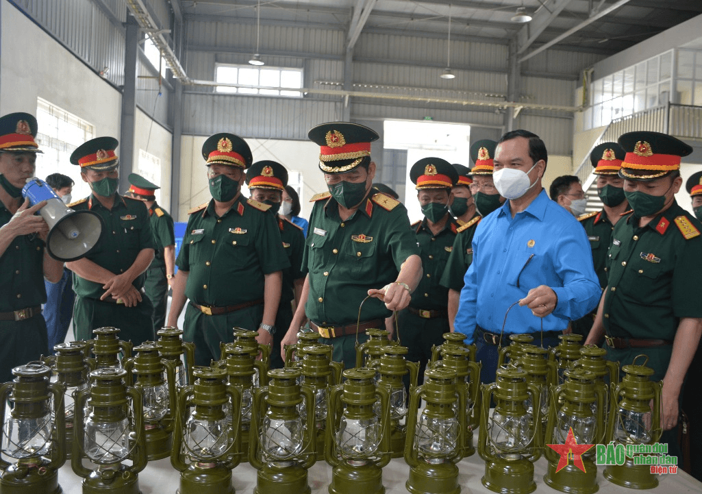Phát động Tháng Công nhân và hưởng ứng Tháng hành động về An toàn vệ sinh lao động năm 2022