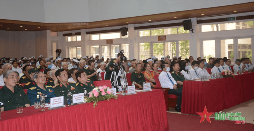 Ký ức về mái trường Đại dương thân yêu