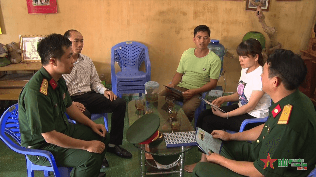 "Tổ tuyên truyền" trên đảo tiền tiêu
