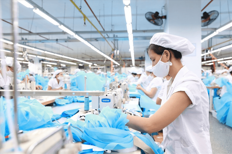 Từ ngày 1-7-2022: Những đối tượng nào được tăng lương?