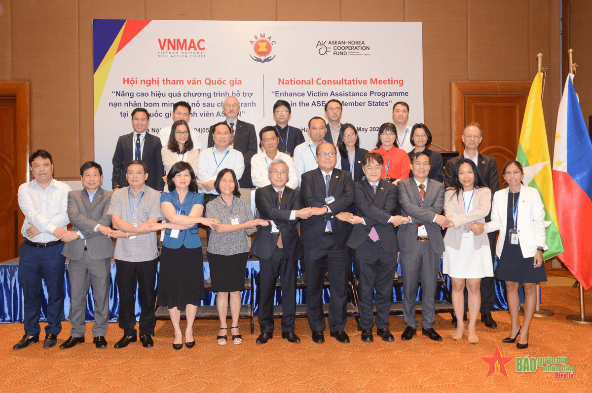Hội nghị tham vấn quốc gia nâng cao hiệu quả chương trình hỗ trợ nạn nhân bom mìn, vật nổ
