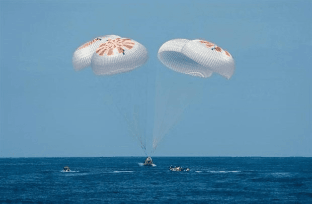 Nhóm du hành vũ trụ của NASA rời ISS trở về Trái đất
