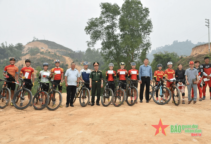 Đội tuyển xe đạp Việt Nam quyết tâm giành thành tích cao tại SEA Games 31