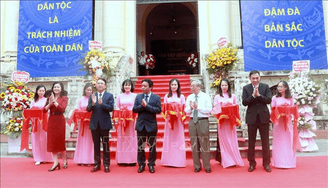 Hải Phòng: Công bố và trưng bày 12 bảo vật quốc gia