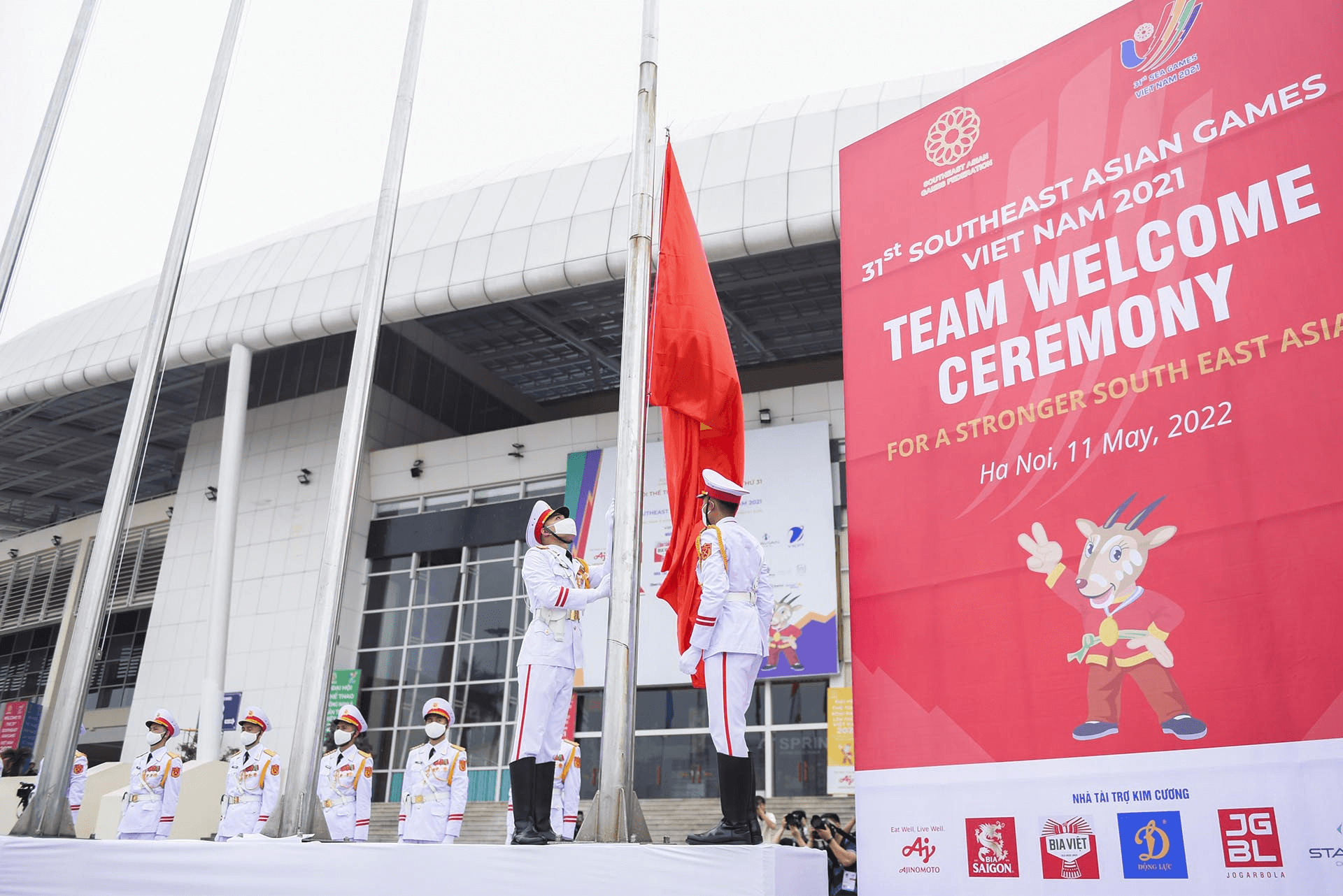 Lễ thượng cờ các đoàn thể thao dự SEA Games 31