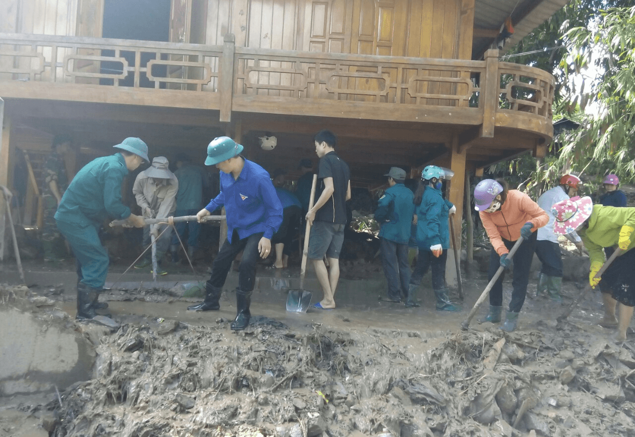 Trạm Tấu chủ động trước mùa mưa bão