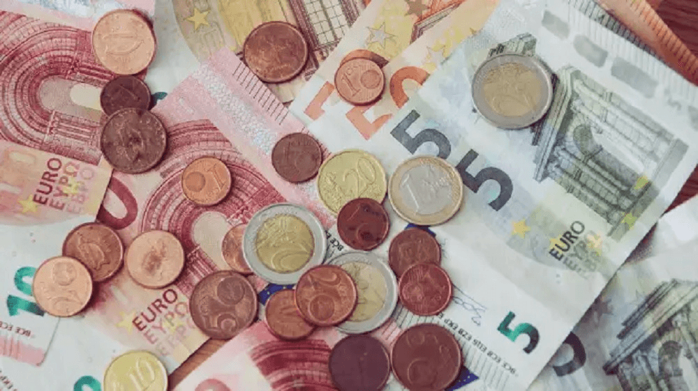 Tỷ giá USD hôm nay 20-5: Đồng USD quay đầu giảm mạnh, trượt khỏi mốc 103