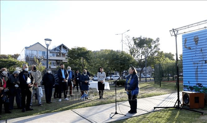 Tôn vinh Chủ tịch Hồ Chí Minh tại Argentina
