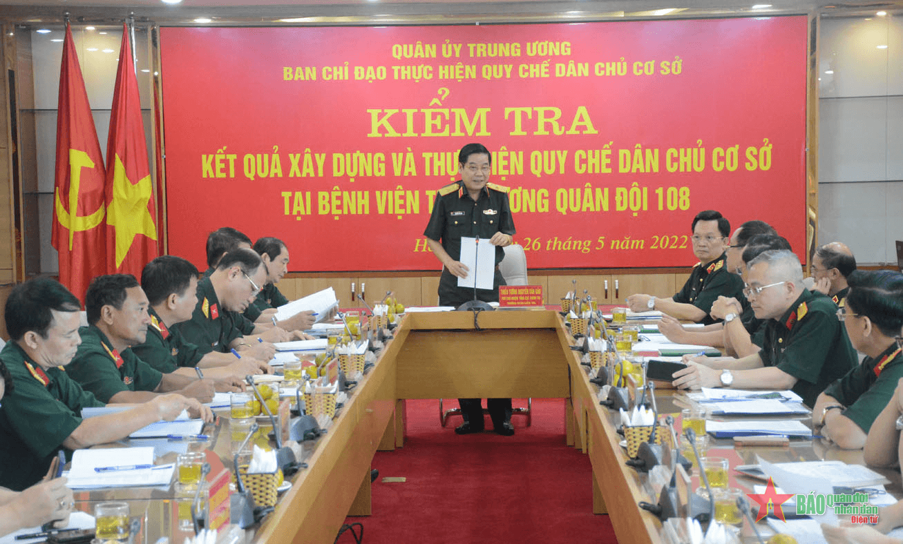 Kiểm tra thực hiện Quy chế dân chủ cơ sở của Đảng ủy Bệnh viện Trung ương Quân đội 108