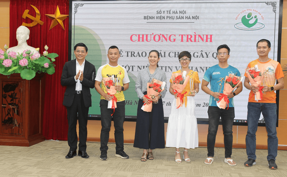 Bệnh viện Phụ Sản Hà Nội trao giải chạy gây quỹ “Vì một niềm tin về hạnh phúc”