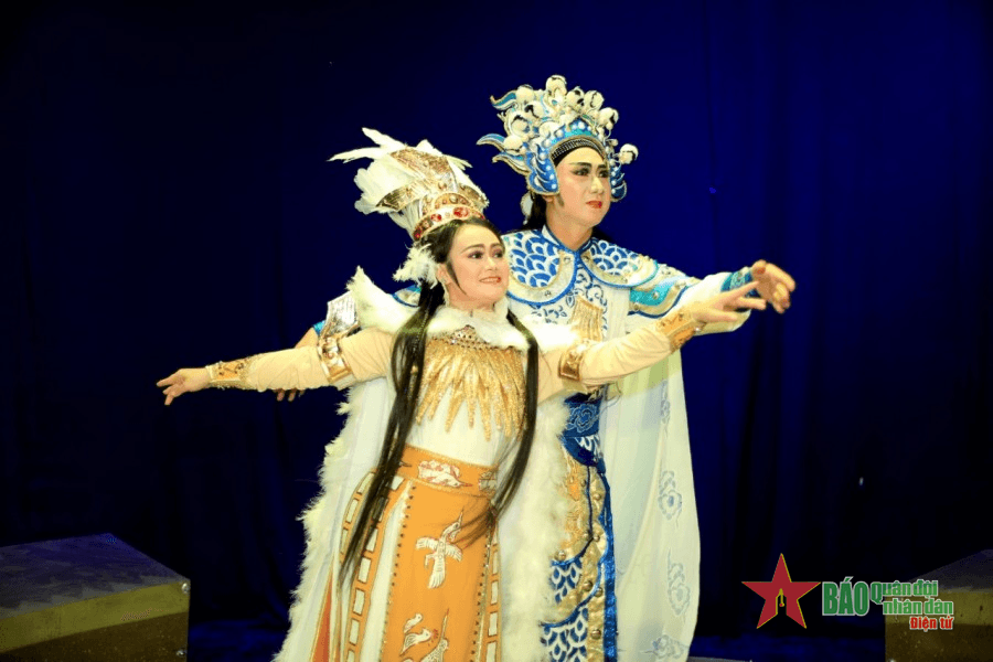 Trăn trở, ước vọng cùng nghệ thuật truyền thống