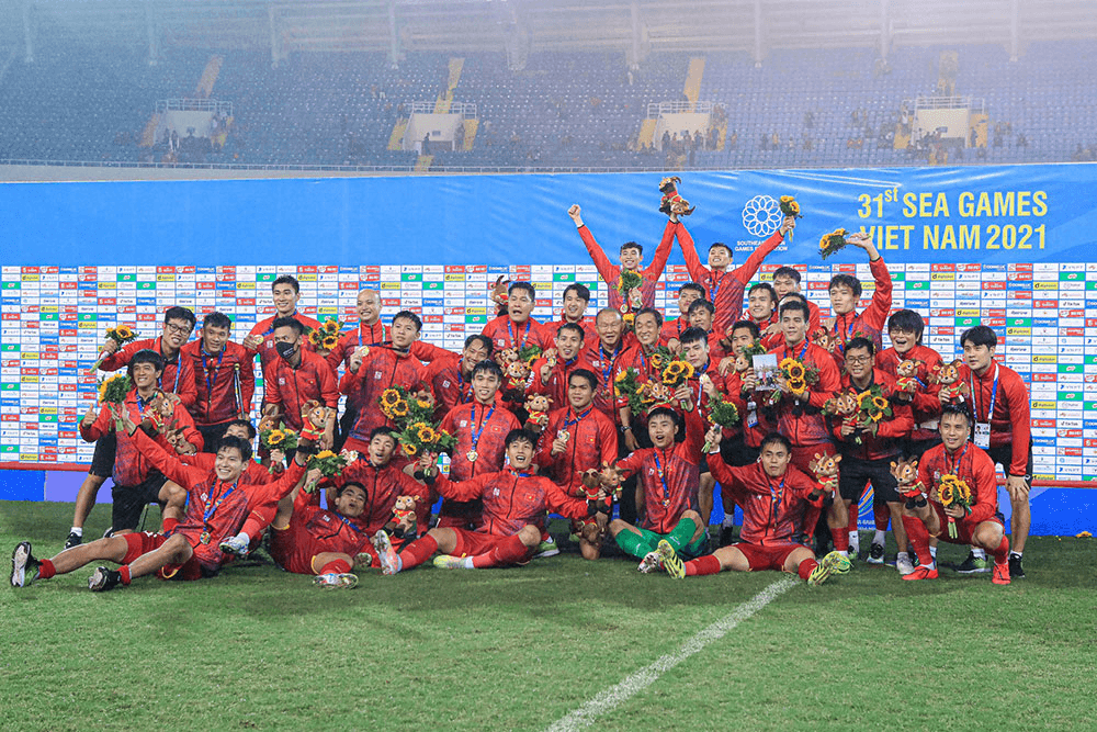 Trao Bằng khen của Thủ tướng Chính phủ tặng 305 vận động viên xuất sắc tại SEA Games 31