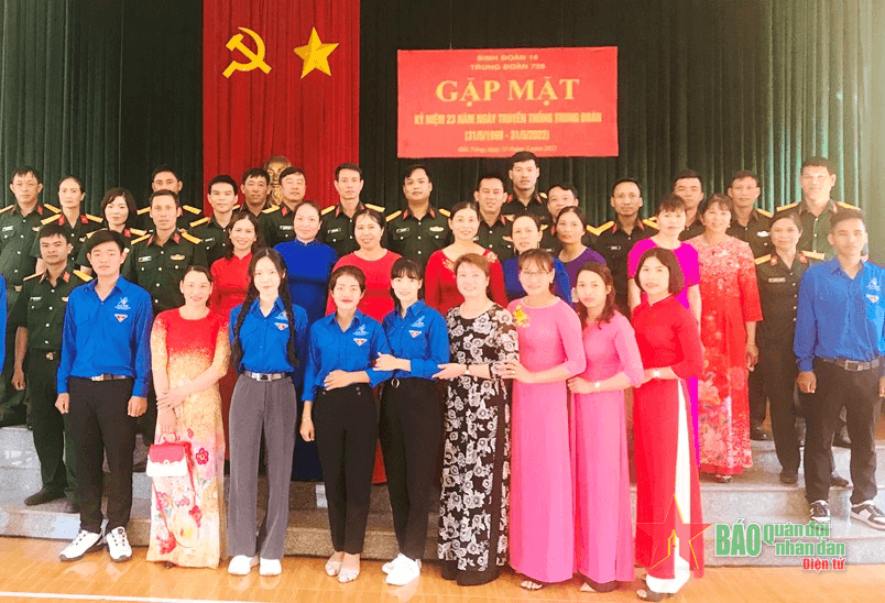 Trung đoàn 726 gặp mặt kỷ niệm ngày truyền thống