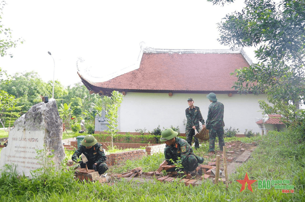 Âm vang lời thề bất tử