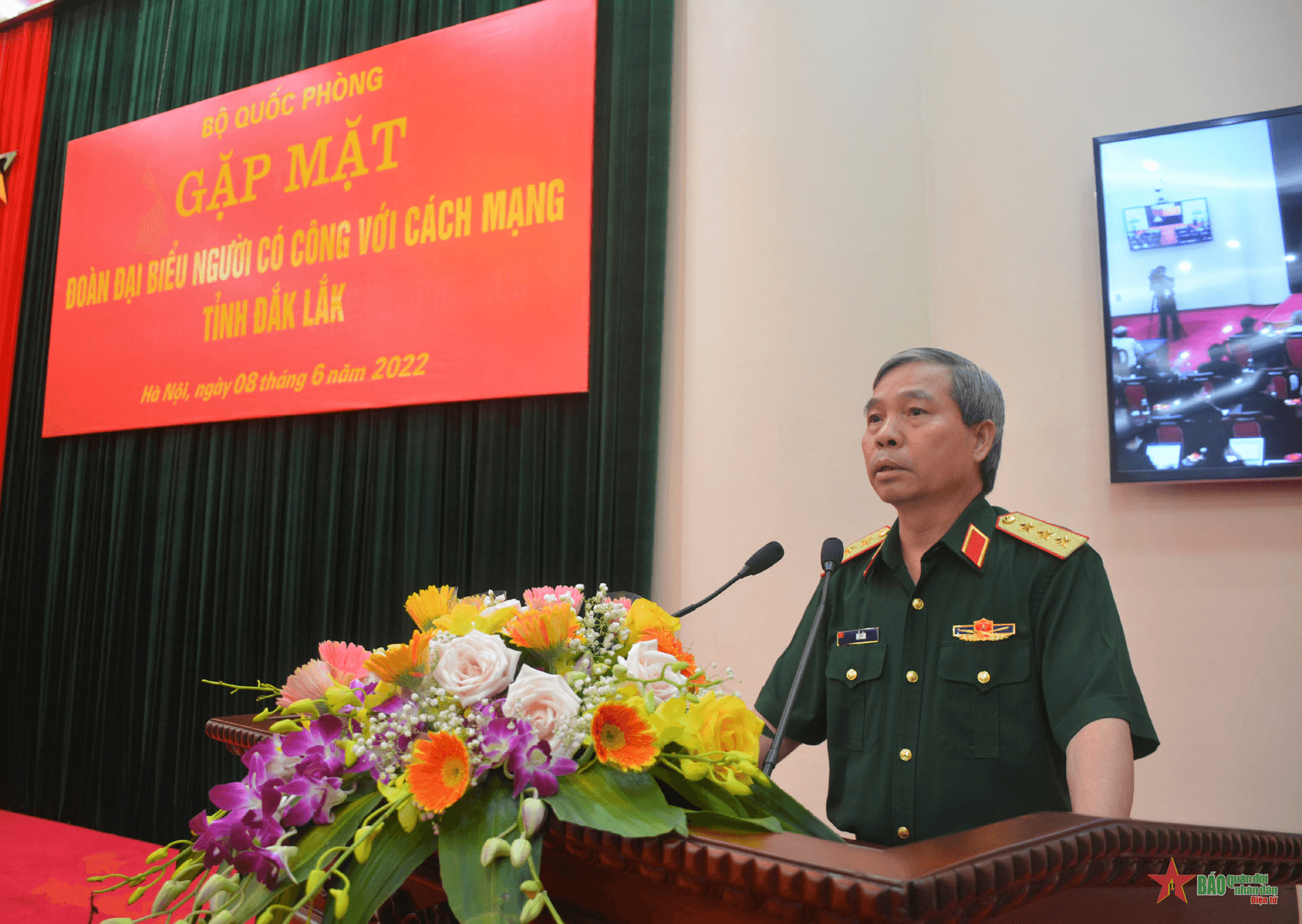 Bộ Quốc phòng gặp mặt đoàn đại biểu người có công tỉnh Đắc Lắc