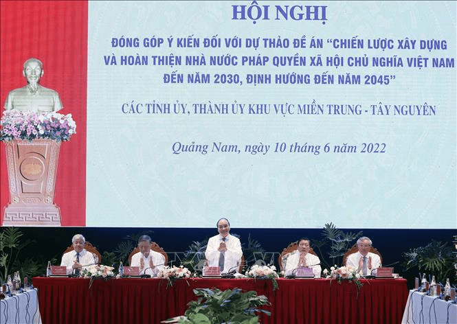 Chủ tịch nước Nguyễn Xuân Phúc chủ trì Hội nghị lấy ý kiến các thành ủy, tỉnh ủy khu vực miền Trung vào Đề án chiến lược xây dựng Nhà nước pháp quyền
