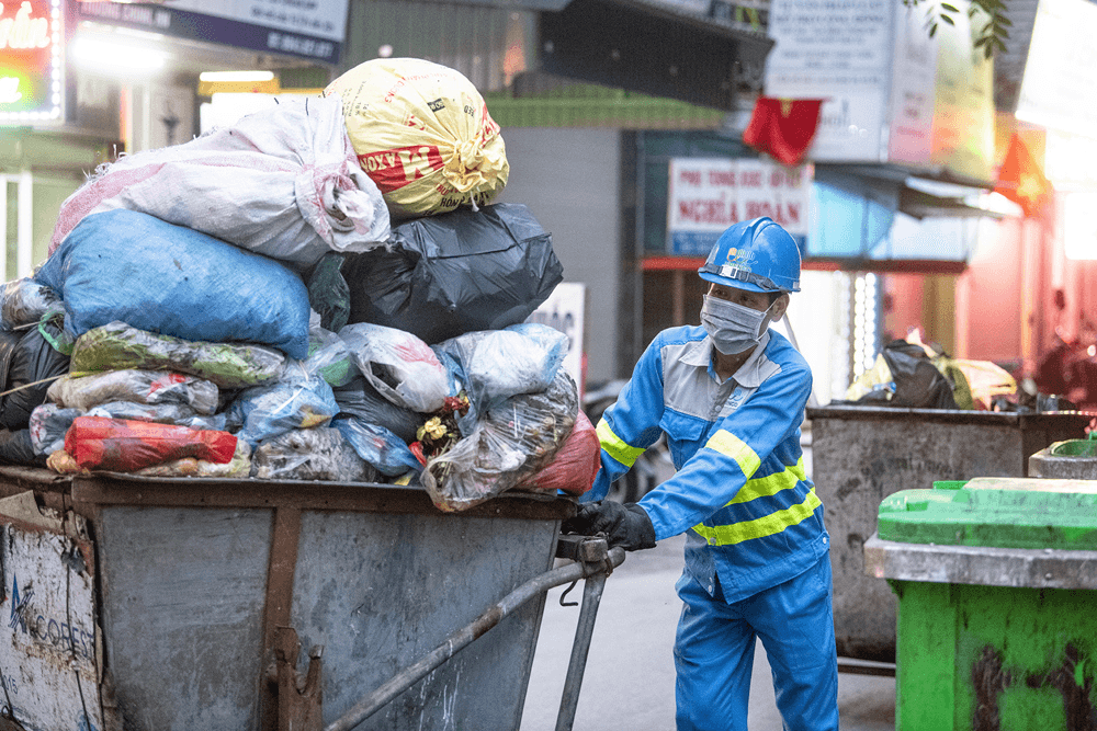 Chi phí thu gom, xử lý rác - cần tính đúng, tính đủ