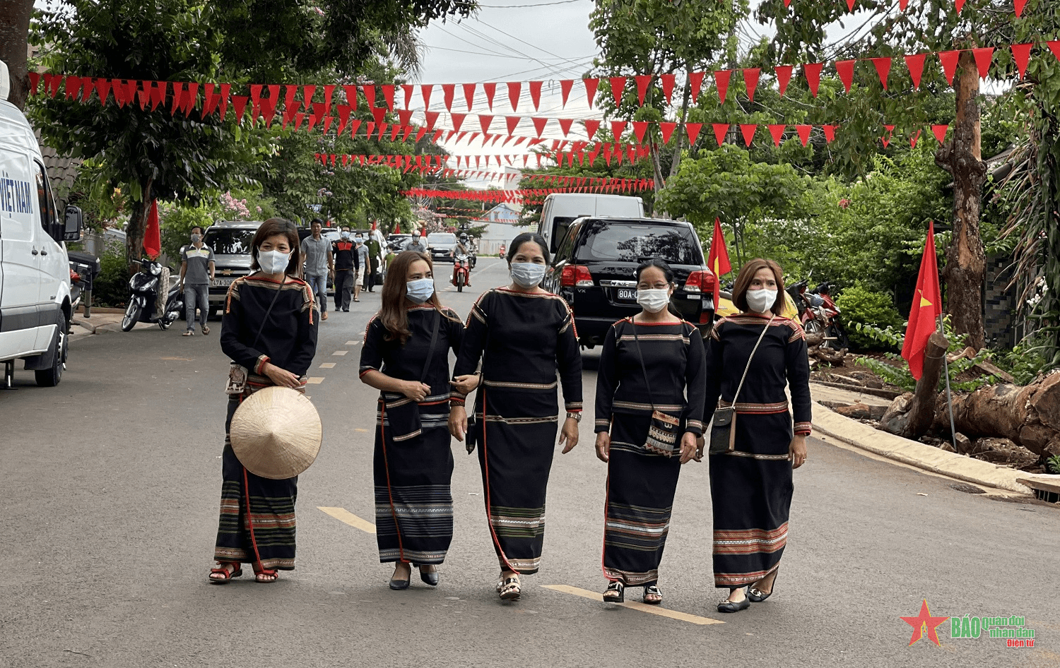 Hỗ trợ phát triển du lịch cộng đồng