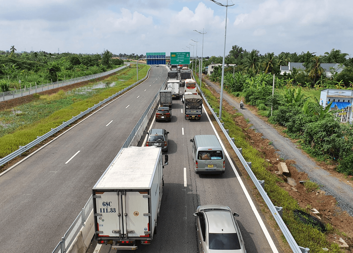 Bảo đảm lưu thông an toàn trên cao tốc Trung Lương - Mỹ Thuận