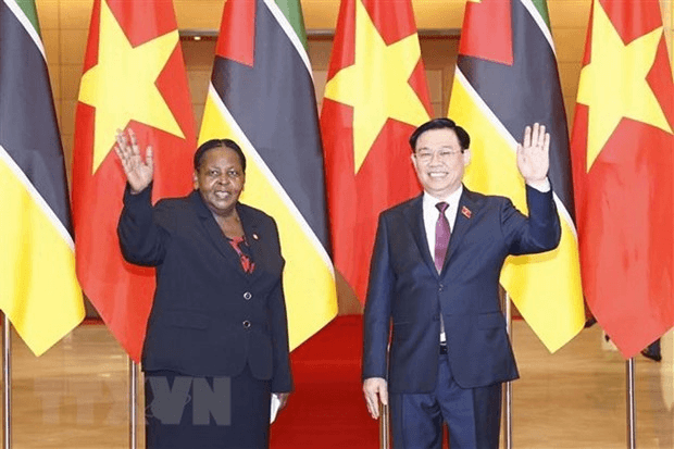 Chủ tịch Quốc hội Cộng hòa Mozambique kết thúc chuyến thăm Việt Nam
