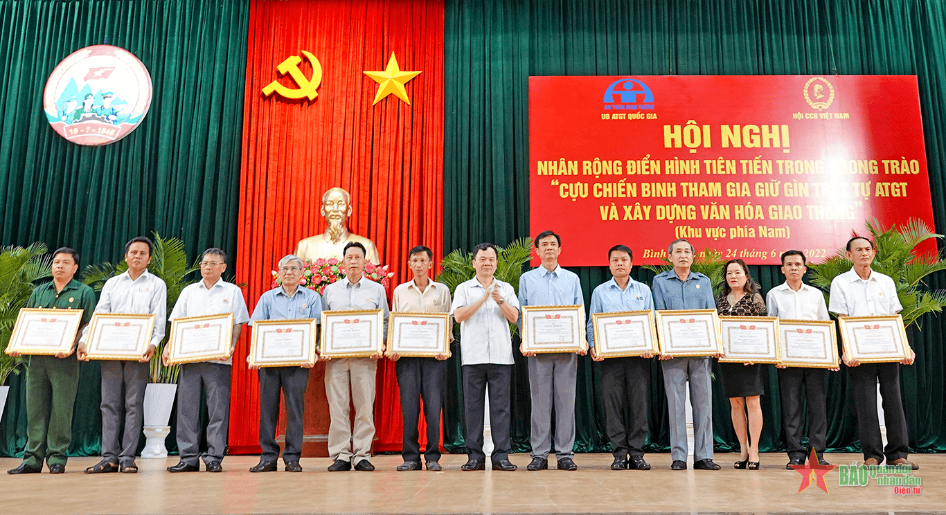 Nhiều điển hình tiên tiến trong giữ gìn trật tự an toàn giao thông của cựu chiến binh
