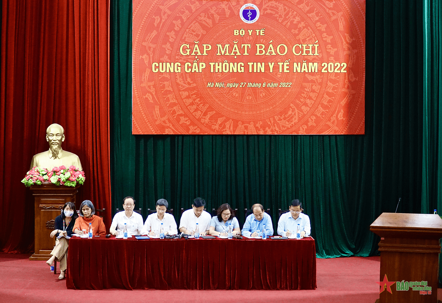Việt Nam đã tiêm được hơn 228 triệu liều vắc xin phòng Covid-19