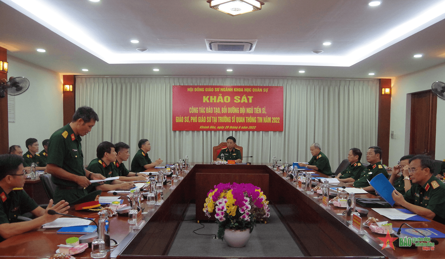 Hội đồng Giáo sư ngành Khoa học quân sự khảo sát công tác đào tạo, bồi dưỡng đội ngũ tiến sĩ, giáo sư, phó giáo sư