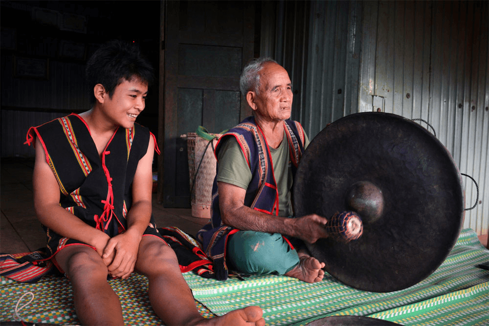 Bài 3: Đừng để văn hóa “sống mòn”