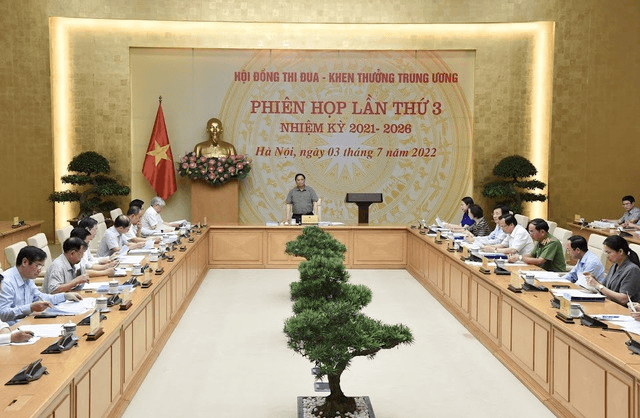 Để thi đua, khen thưởng là động lực phát triển