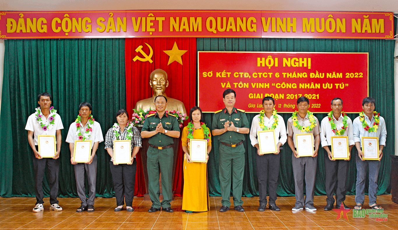 Trung đoàn Kinh tế-Quốc phòng 710 nâng cao chất lượng Công tác Đảng, công tác chính trị