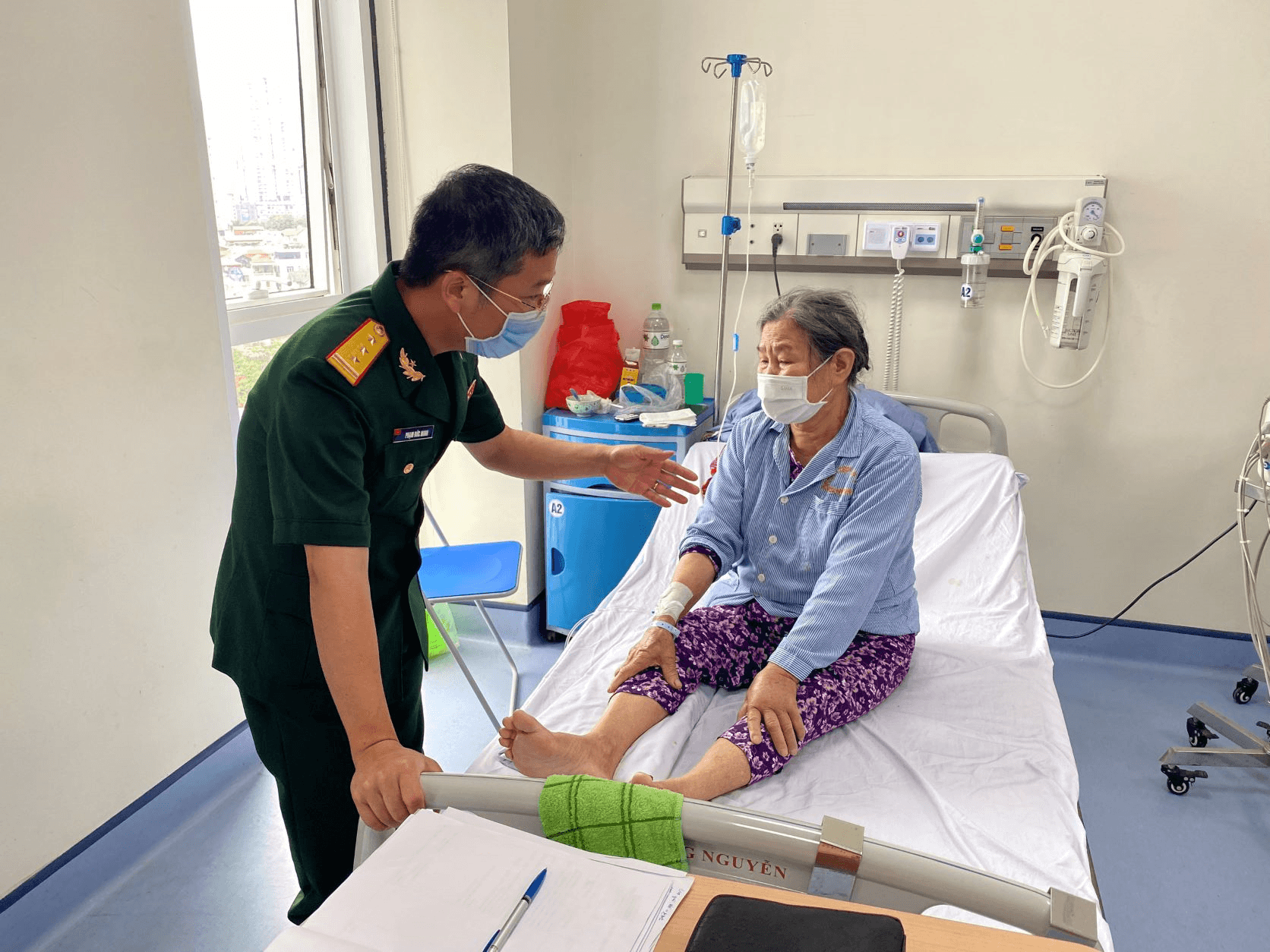 Ứng dụng số hóa trong điều trị, chăm sóc bệnh nhân