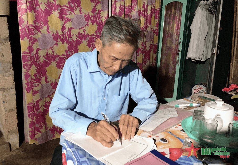 Lặng thầm cống hiến