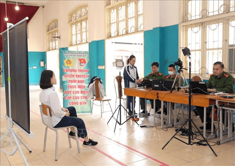 Công an TP Hà Nội mở cao điểm làm căn cước công dân gắn chíp