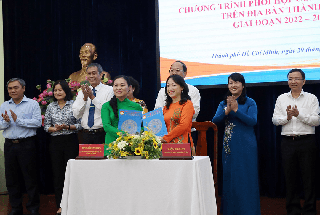 Phối hợp nâng cao đời sống vật chất, tinh thần của đồng bào dân tộc thiểu số