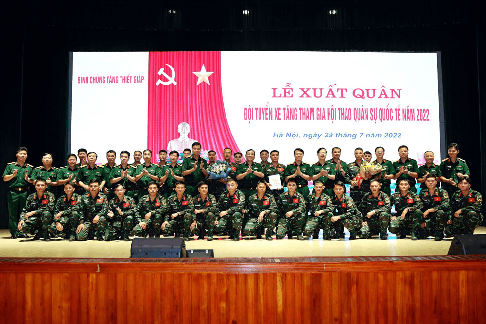 Binh chủng Tăng thiết giáp tổ chức Lễ xuất quân Đội tuyển xe tăng tham gia Army Games 2022