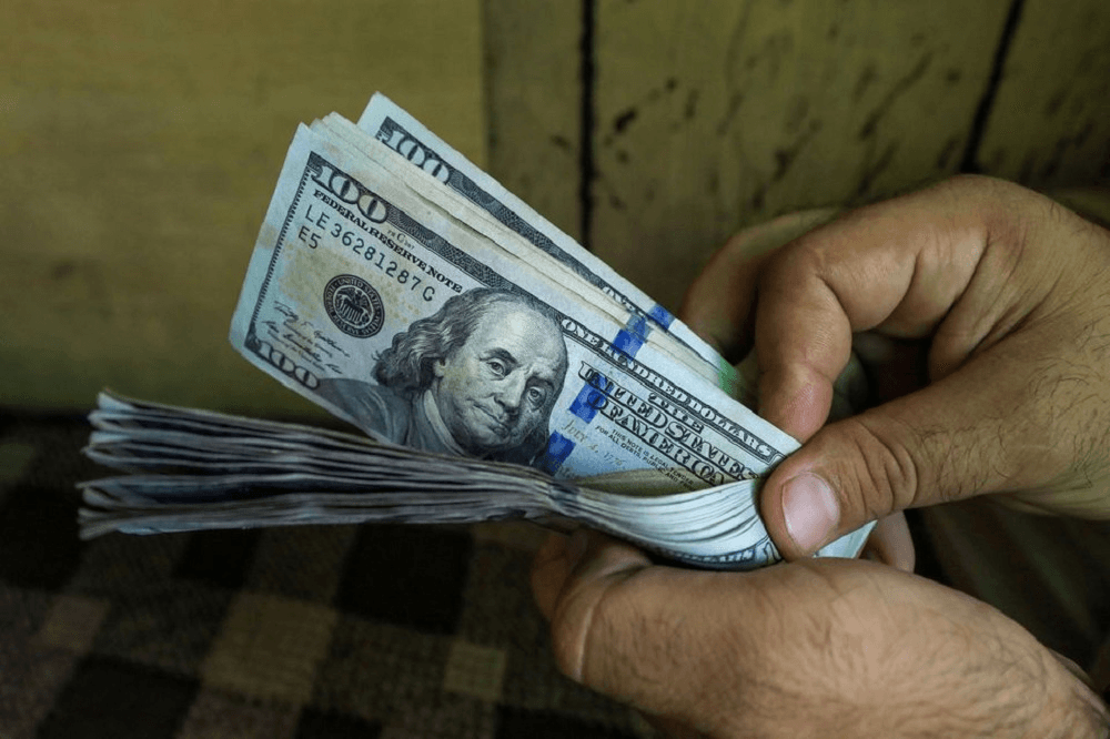 Tỷ giá USD hôm nay 30-7: Đồng USD lao dốc, rớt khỏi mốc 106