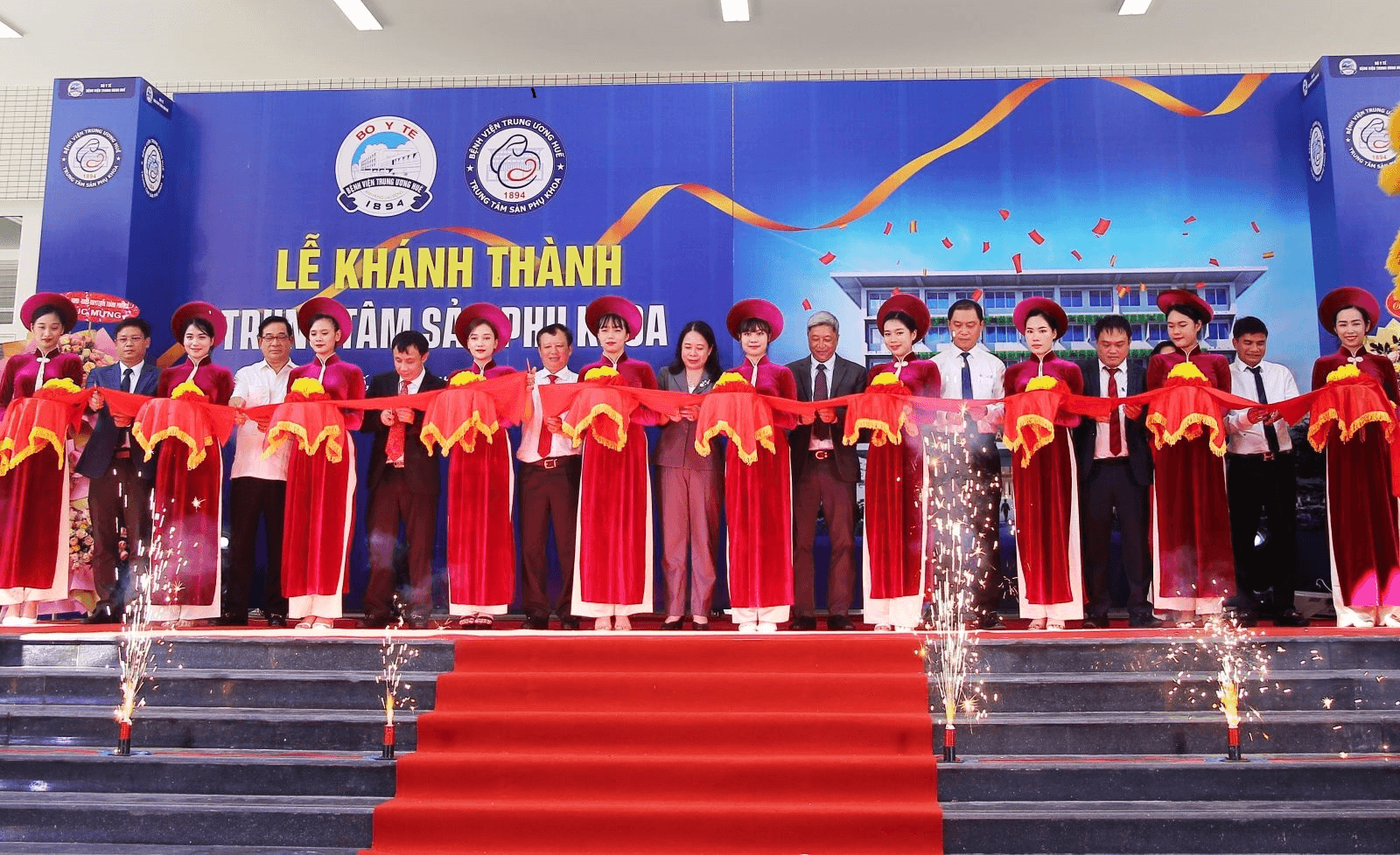 Phó chủ tịch nước Võ Thị Ánh Xuân dự khánh thành Trung tâm Sản phụ khoa, Bệnh viện Trung ương Huế