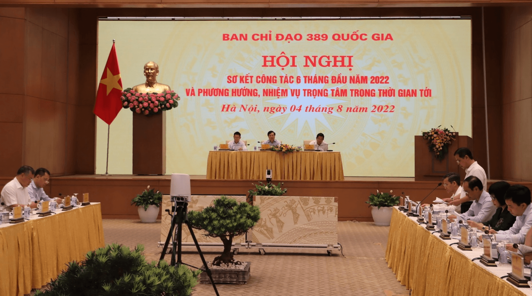 Quyết liệt hơn nữa trong xử lý buôn lậu, gian lận thương mại, hàng giả