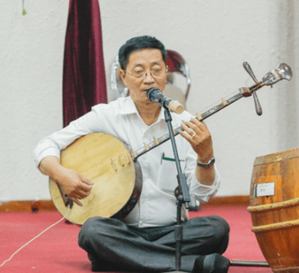 Nghệ sĩ tâm huyết với chầu văn
