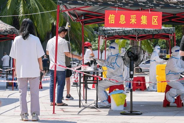 Thành phố Tam Á, Trung Quốc áp đặt lệnh phong tỏa vì Covid-19