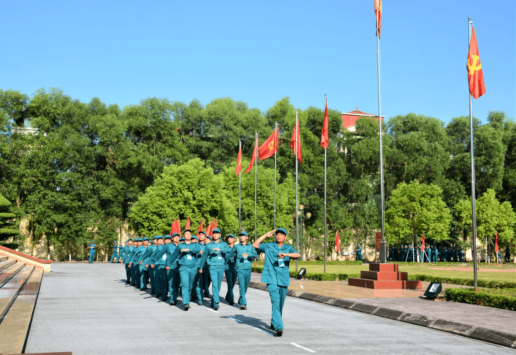 "Sao vuông" tranh tài