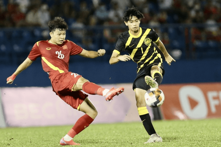 Kết quả giải U19 quốc tế: U19 Việt Nam vào chung kết