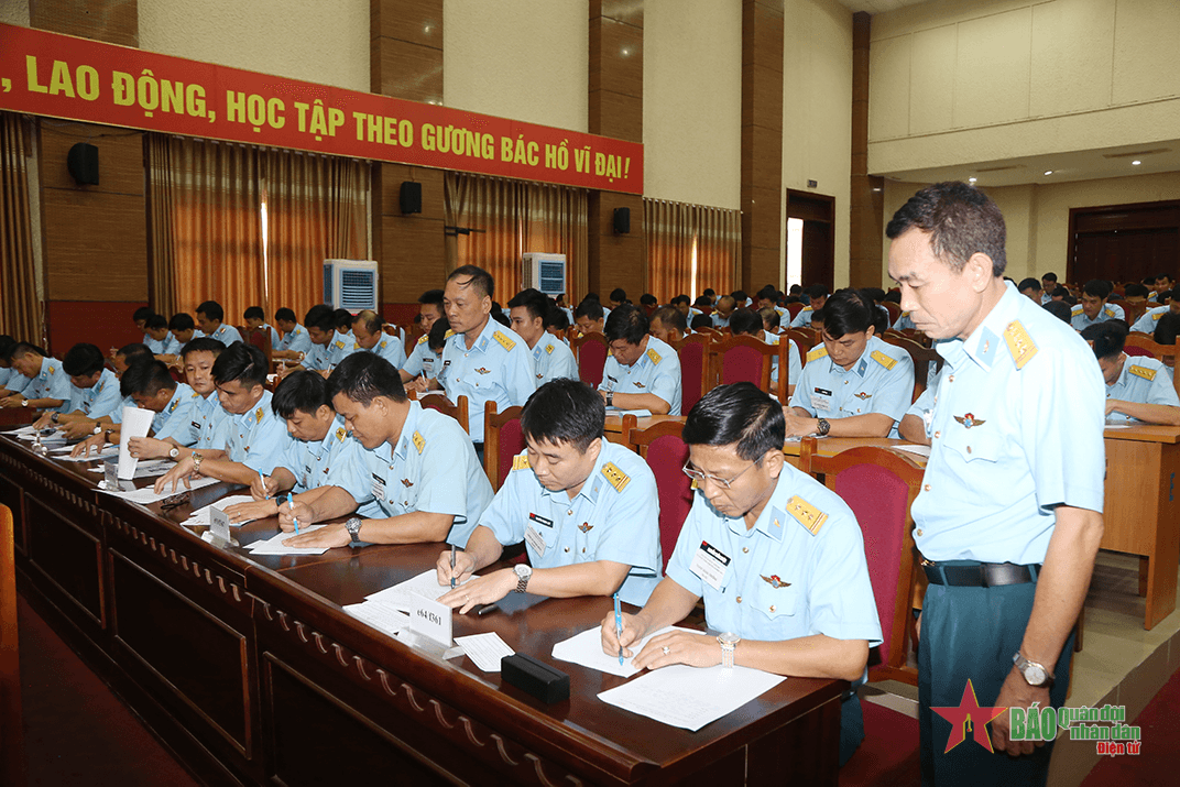 Quân chủng Phòng không-Không quân khai mạc diễn tập kíp chiến đấu sở chỉ huy trung đoàn tên lửa