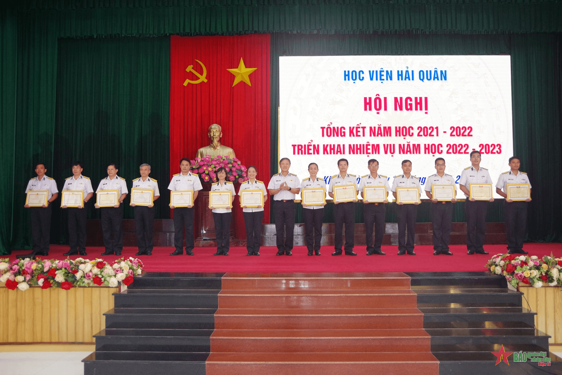 Học viện Hải quân tổng kết năm học 2021-2022