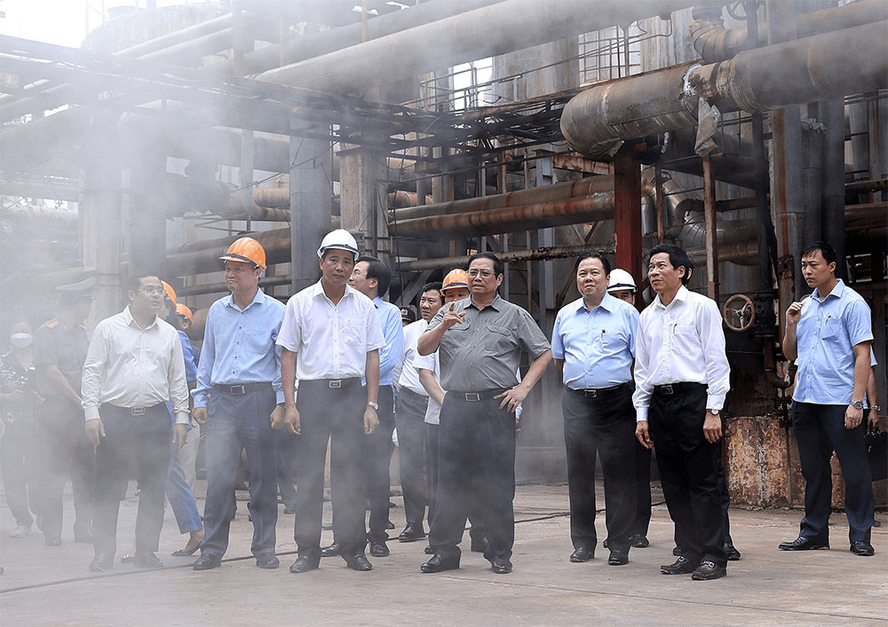 Thủ tướng Chính phủ Phạm Minh Chính kiểm tra, làm việc tại Công ty cổ phần phân đạm và hóa chất Hà Bắc
