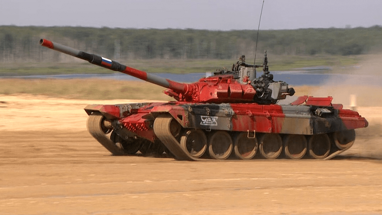 Tại sao xe tăng T-72B3 được sử dụng trong nội dung "Xe tăng hành tiến"?