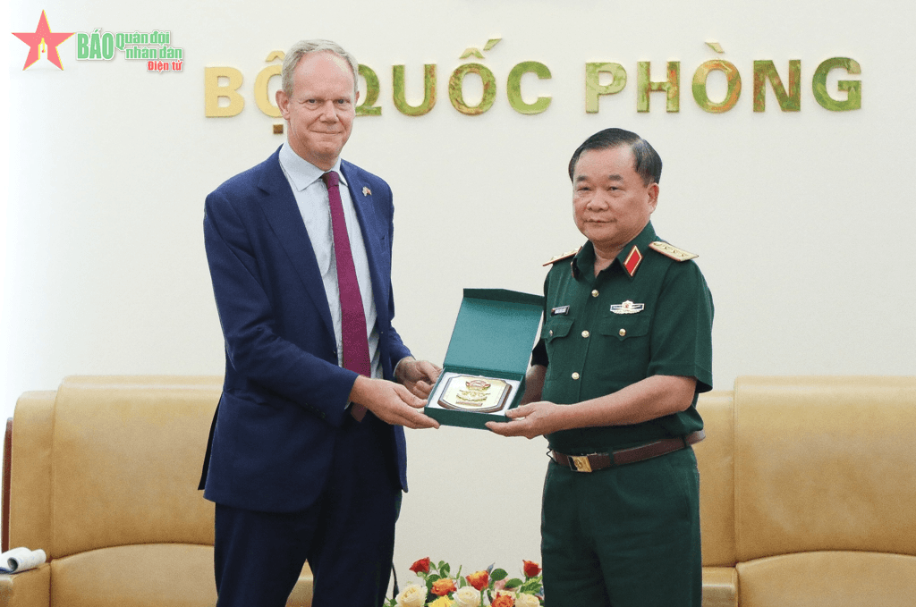 Việt Nam và Vương quốc Anh đẩy mạnh hợp tác phòng, chống mua bán người