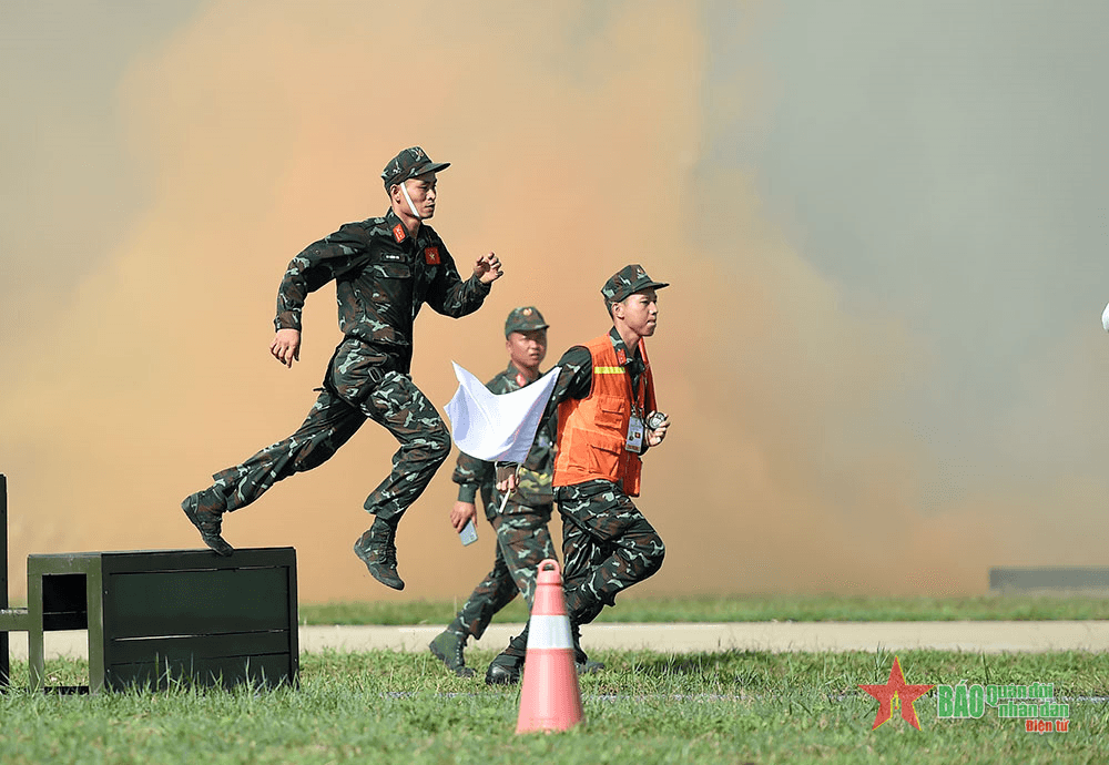 Army Games 2022: Ngày thi đấu thứ 2 Cuộc thi "Vùng tai nạn" nội dung "Tiếp sức"