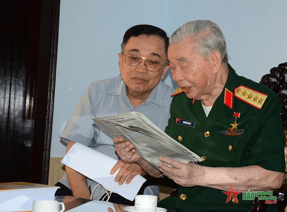 Vị tướng tài năng, đức độ, trung hiếu, vẹn toàn